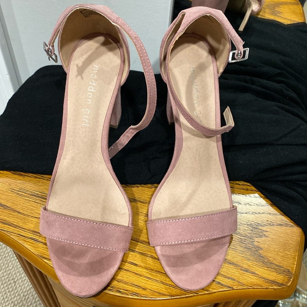Blush madden girl size 8 heels